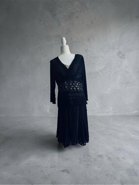 dressbarn Collection Black V-Neck Long Sleeve Lace Panel Three Piece Skirt Set.